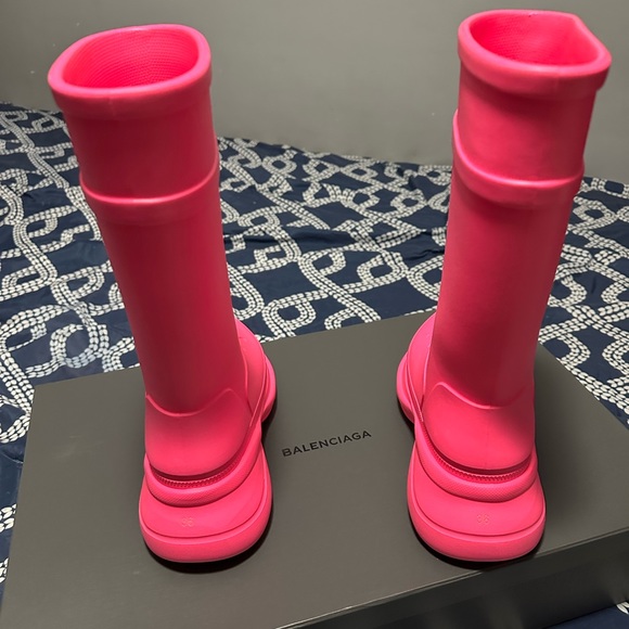 Balenciaga Shoes - Rubber pink boots
